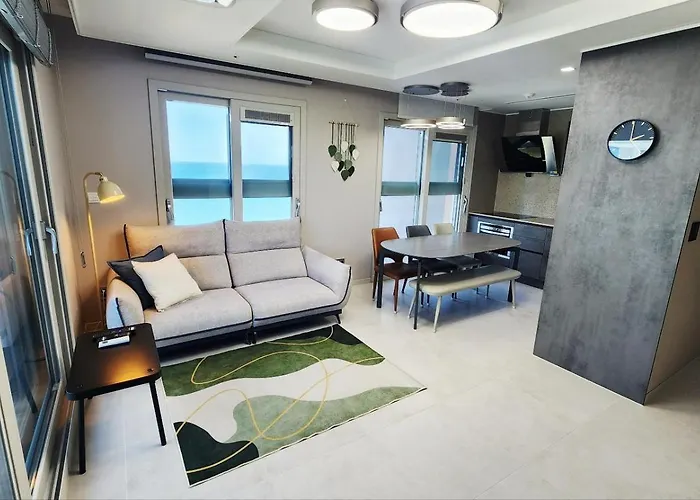Aparthotel Osiria Losiria 4*